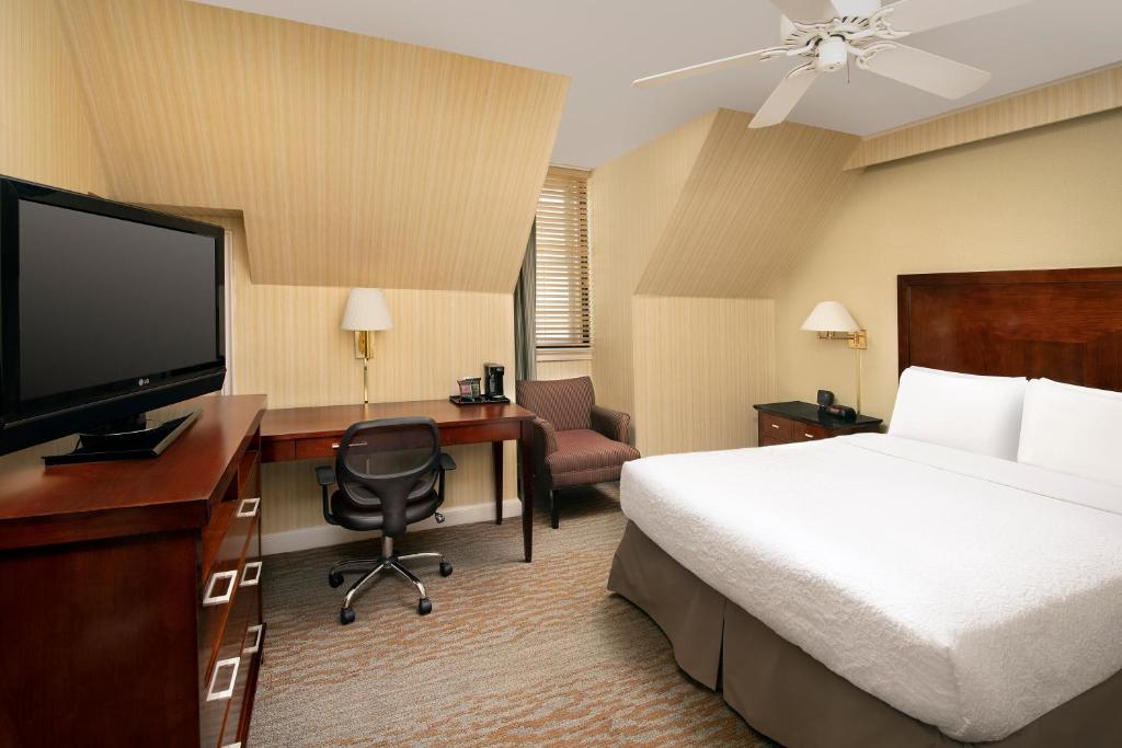 King guest room
